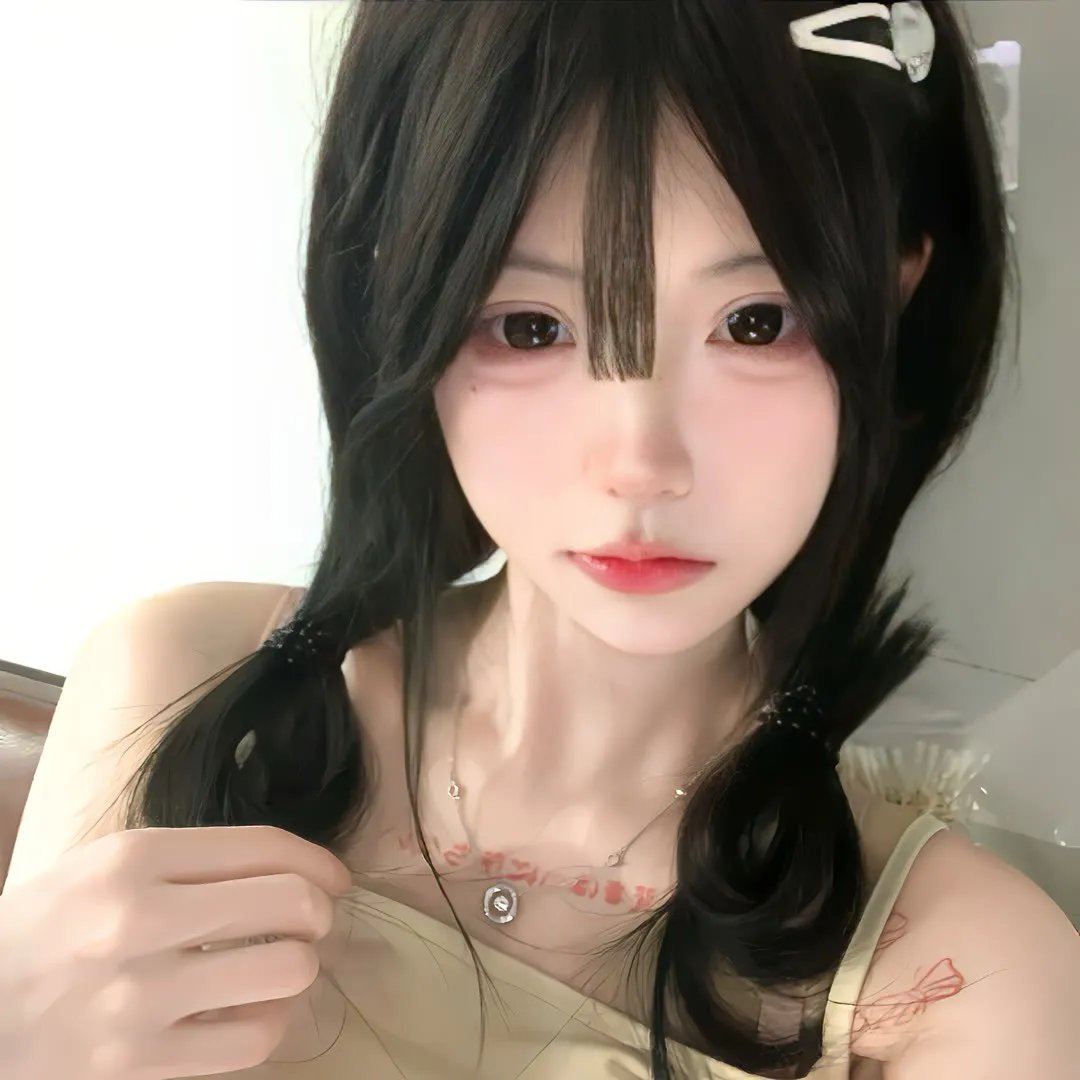 风流艳妇